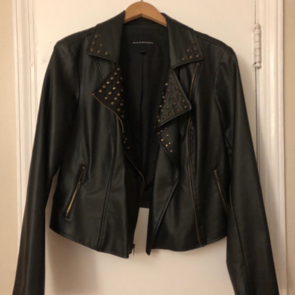 Women’s XL Faux Leather Jacket